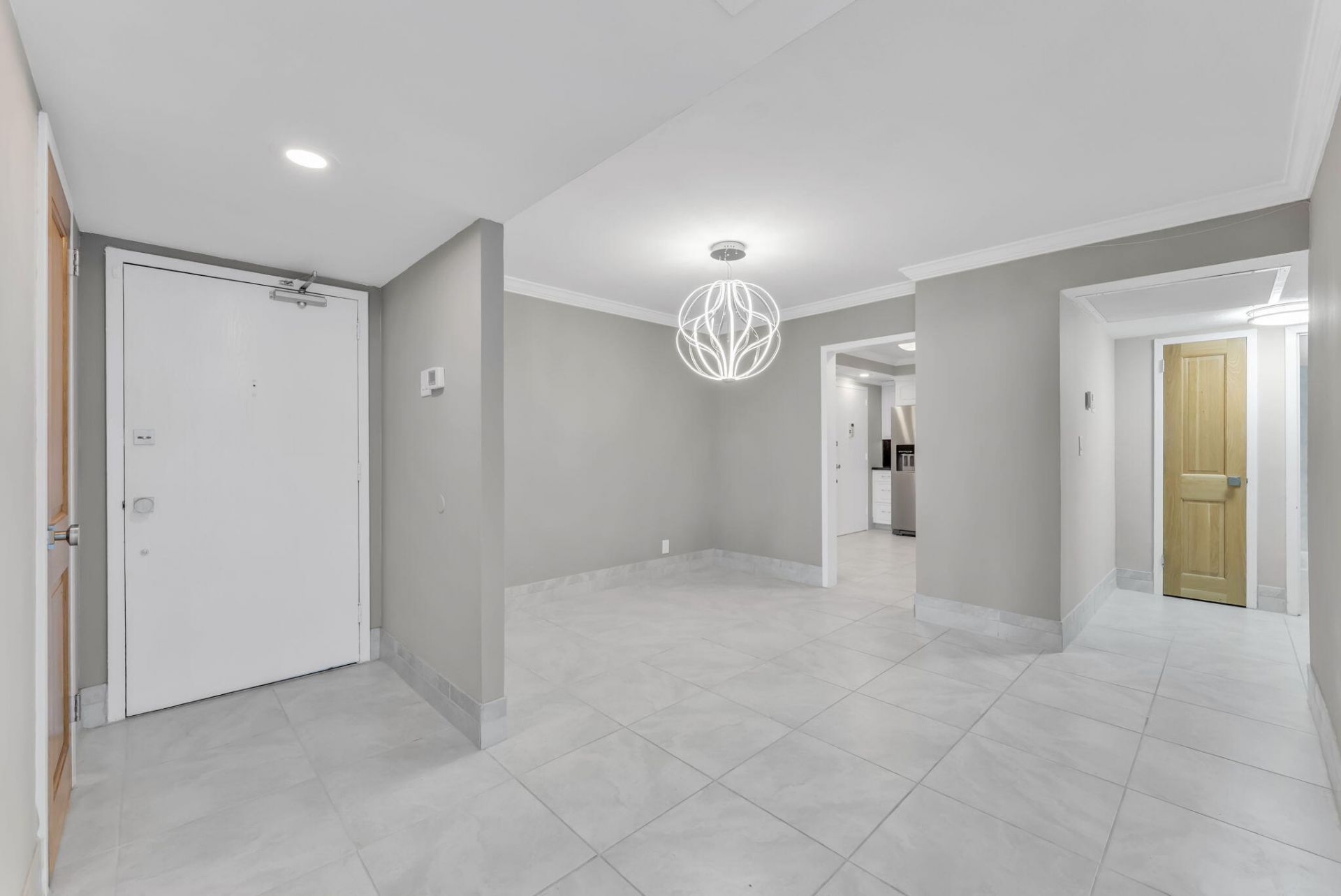 2030 S Ocean Drive, Unit 414, Hallandale Beach, FL 33009 Photo