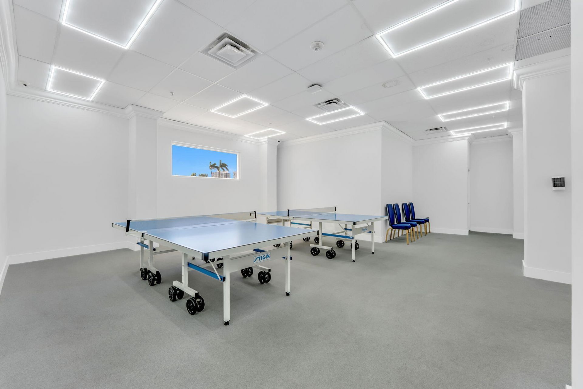 2030 S Ocean Drive, Unit 414, Hallandale Beach, FL 33009 Photo