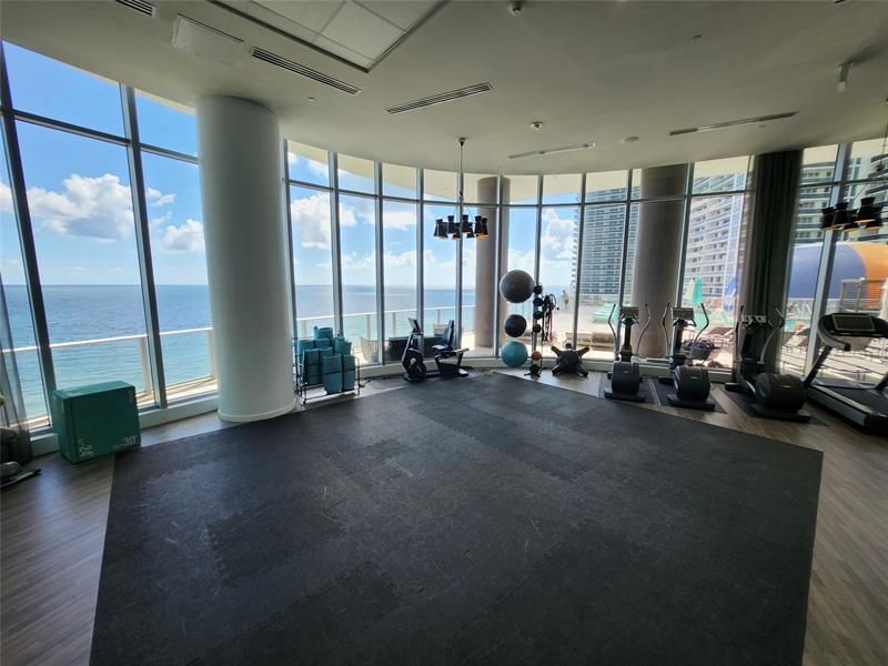 4111 S Ocean Drive, Unit 2107, Hollywood, FL 33019 Photo