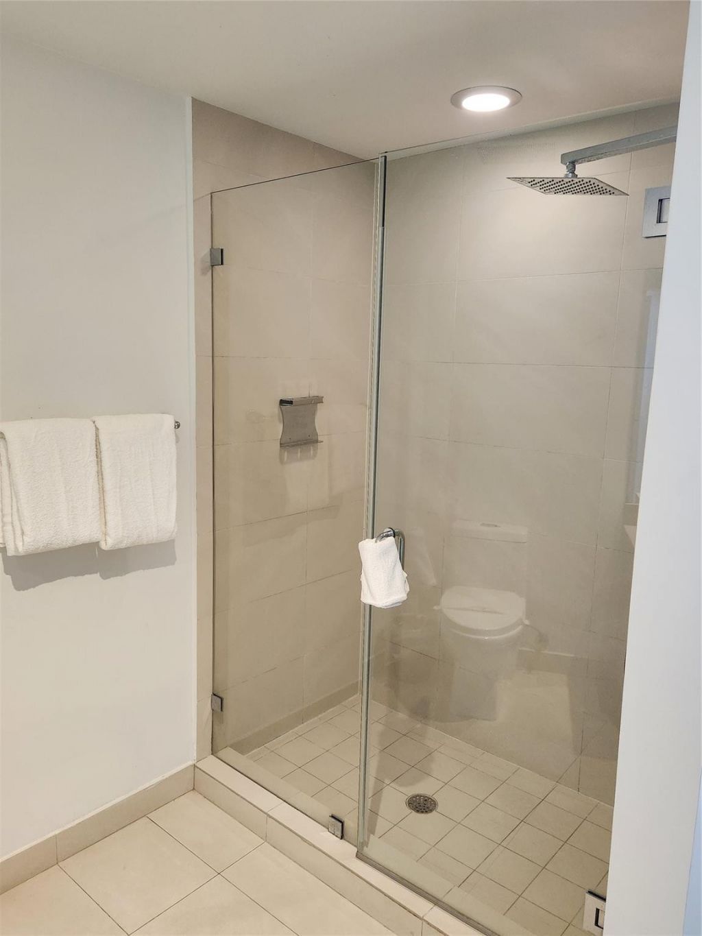 4111 S Ocean Drive, Unit 2107, Hollywood, FL 33019 Photo