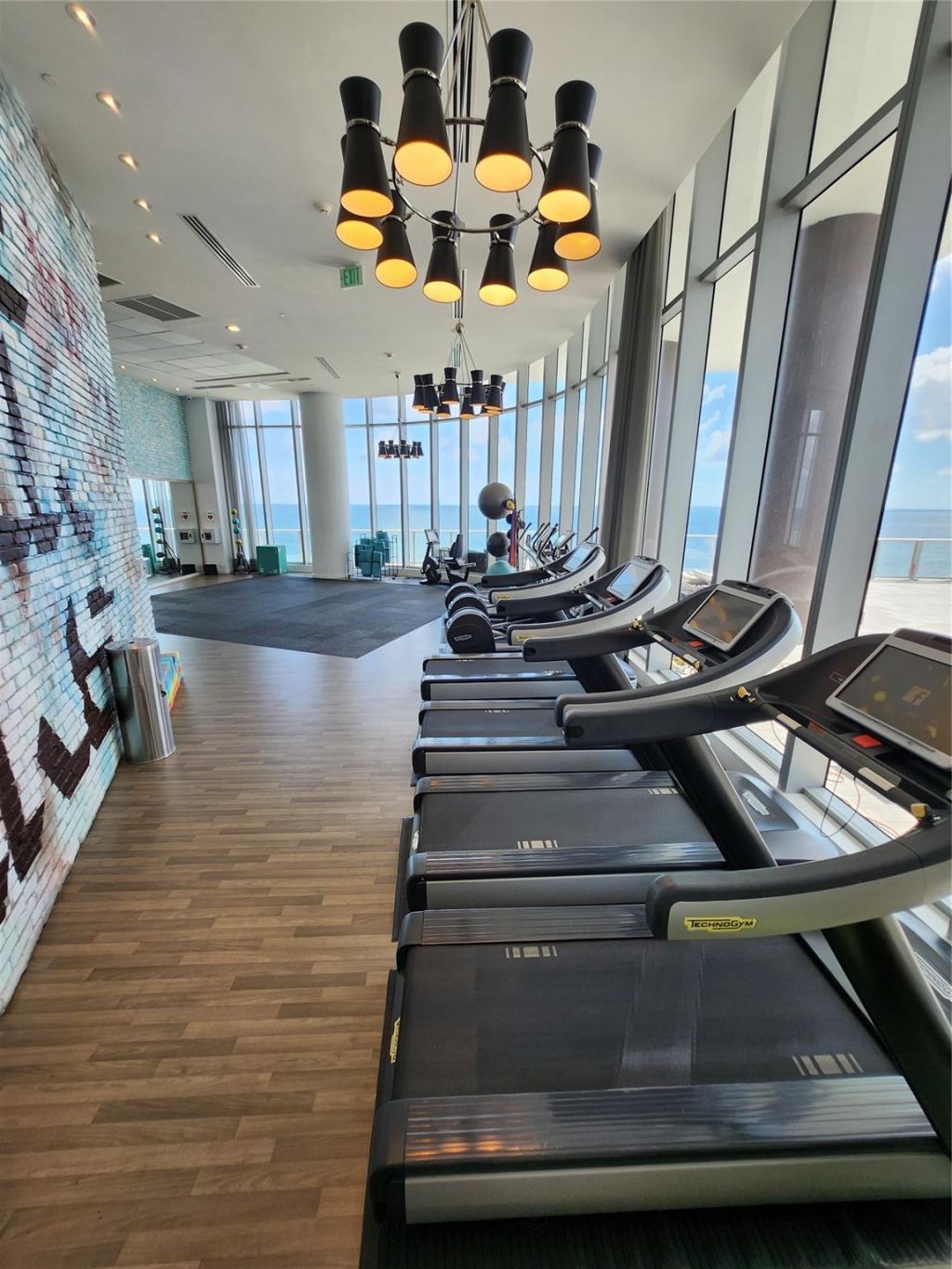 4111 S Ocean Drive, Unit 2107, Hollywood, FL 33019 Photo