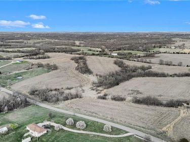 Cockriel Road, Edgerton, MO 64444