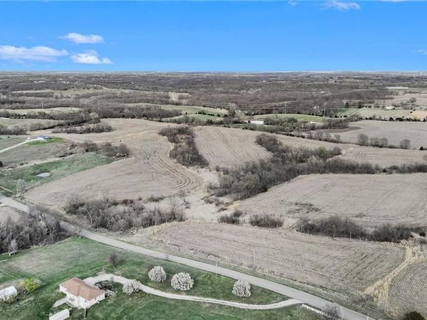 Cockriel Road, Edgerton, MO 64444