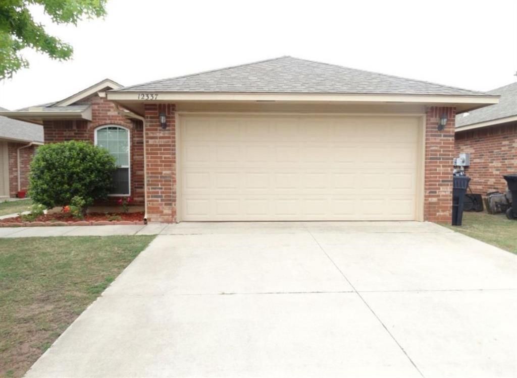 12337 SW 6th Street, Yukon, OK 73099 Main Photo