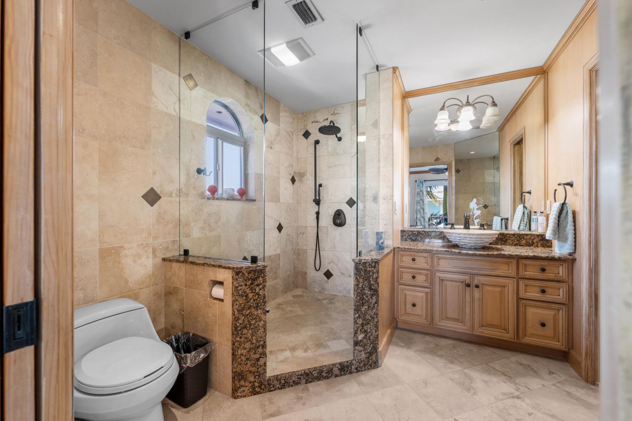 850 W 63rd Street Ocean, Marathon, FL 33050 Photo