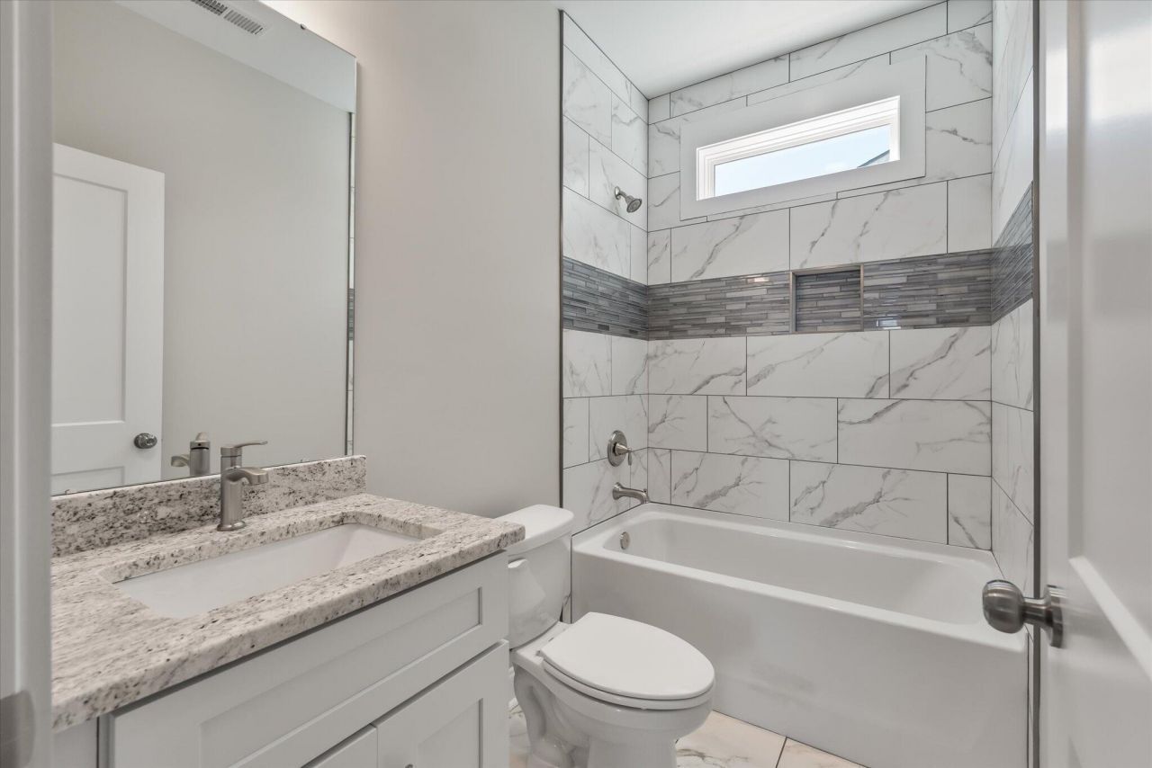 4566 Durant Avenue Photo 26