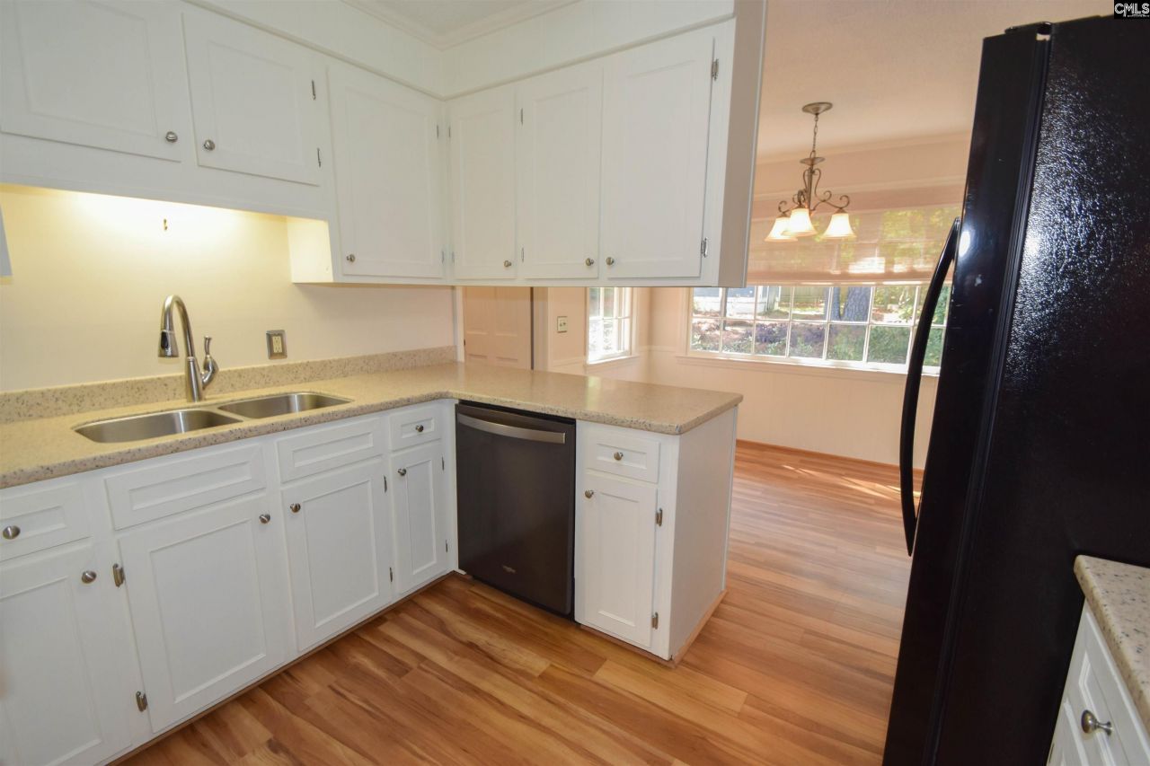 124 Boulters Lock Road  Photo 26