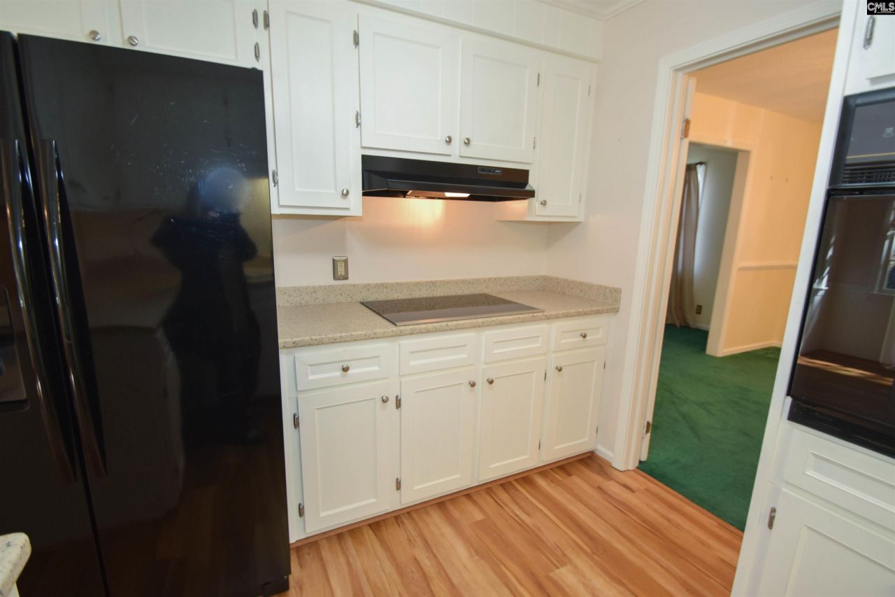 124 Boulters Lock Road  Photo 30