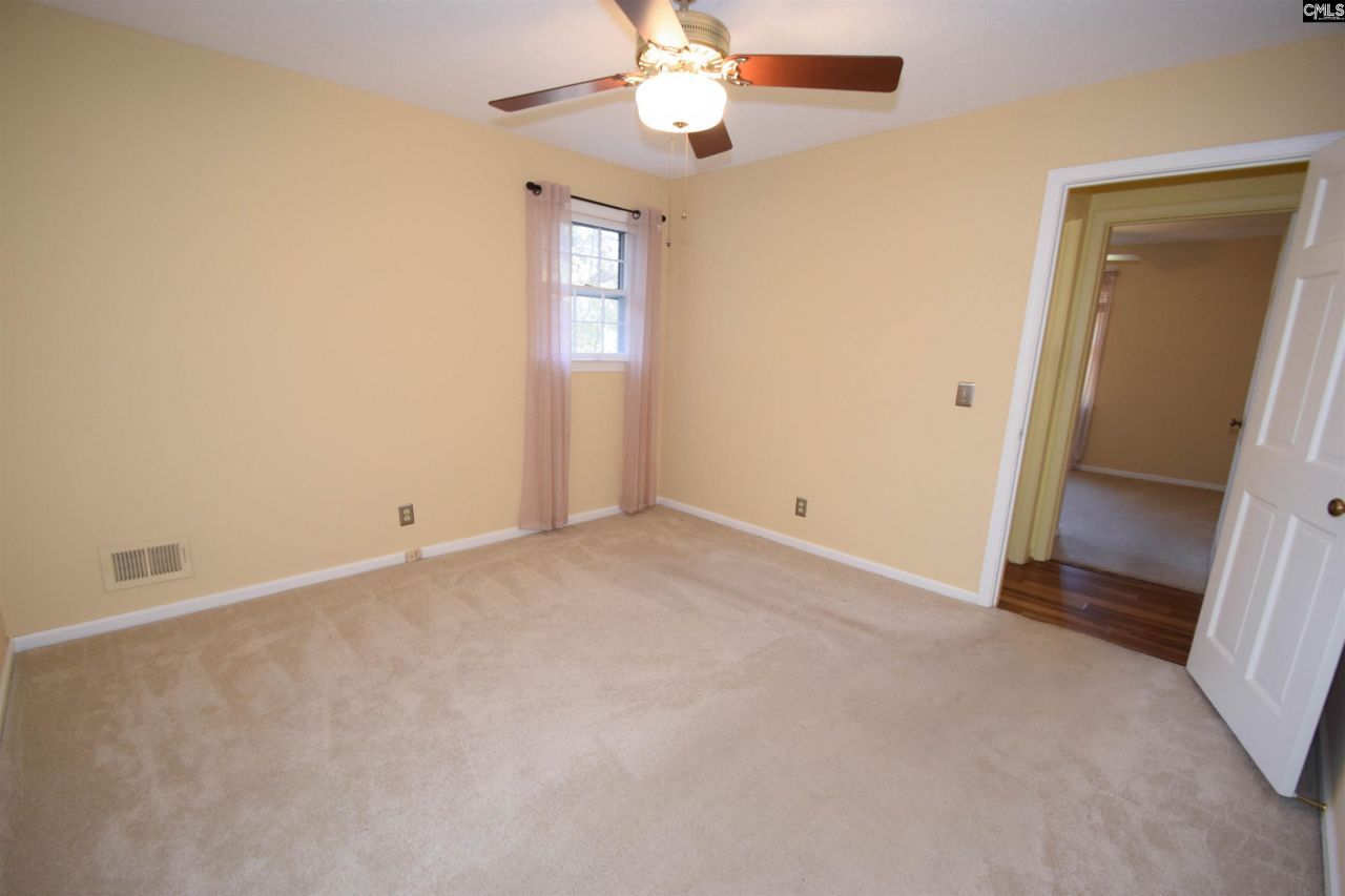 124 Boulters Lock Road  Photo 35