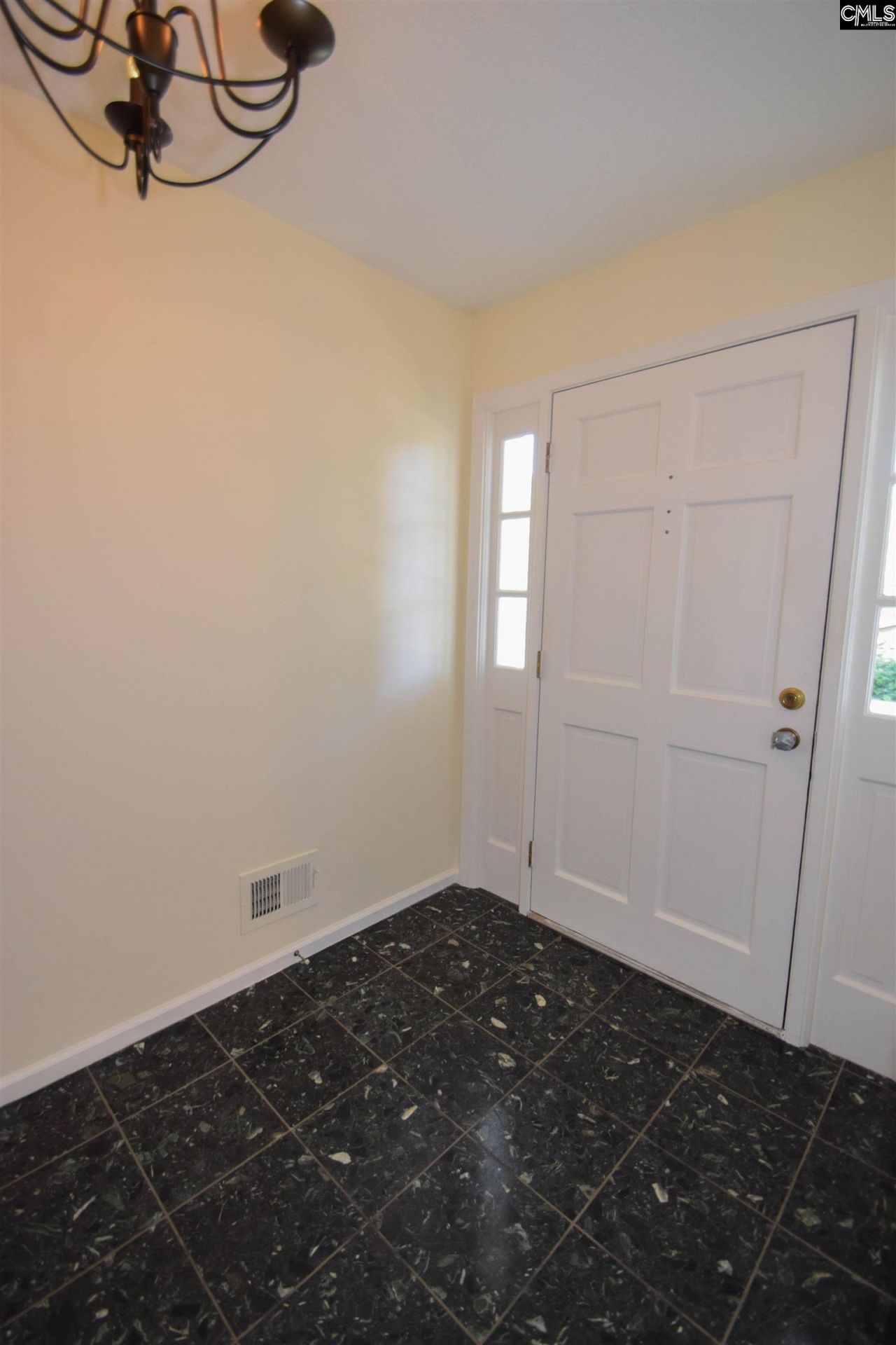 124 Boulters Lock Road  Photo 4