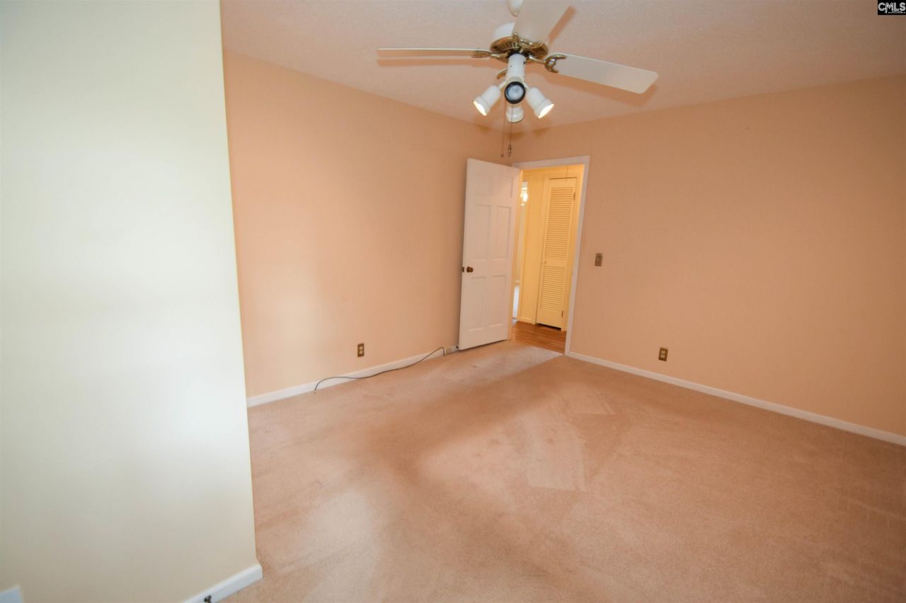 124 Boulters Lock Road  Photo 43