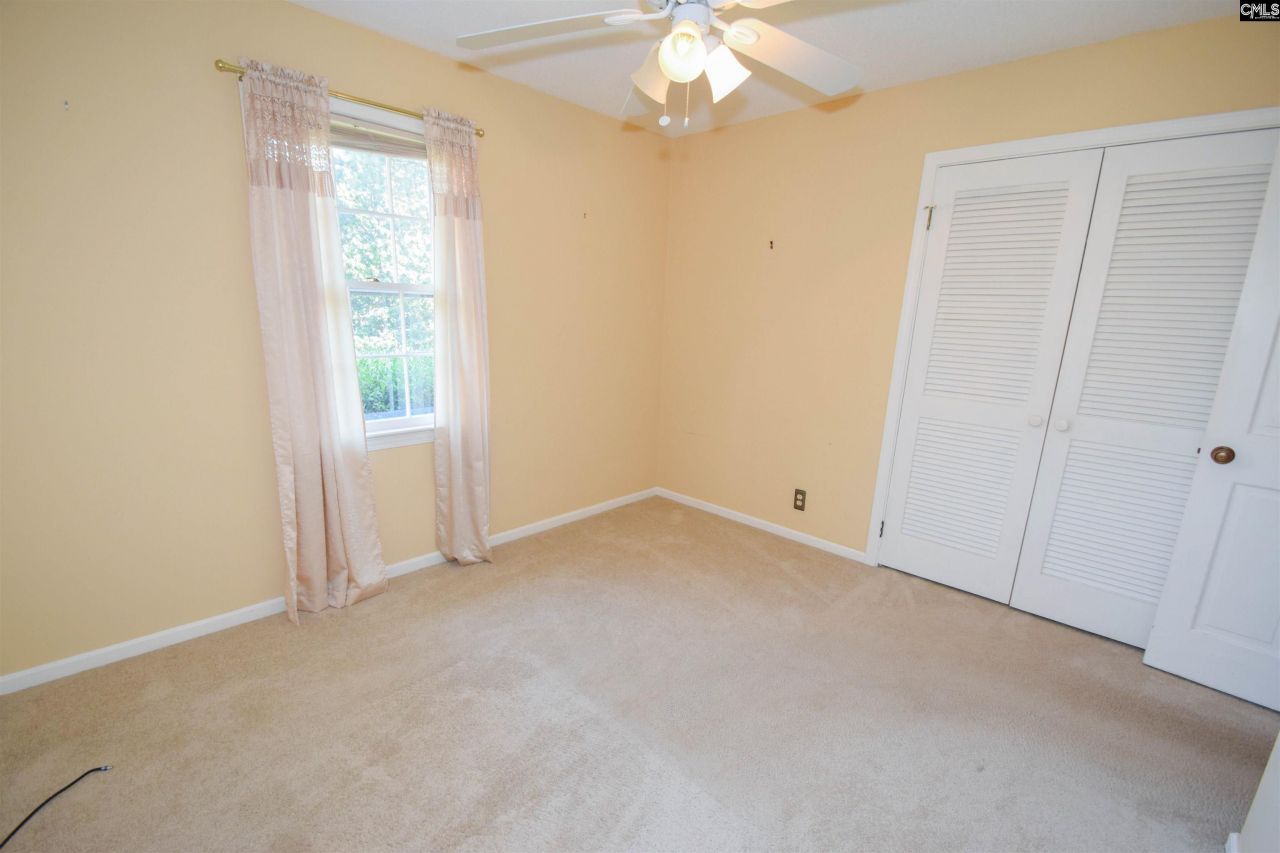 124 Boulters Lock Road  Photo 51