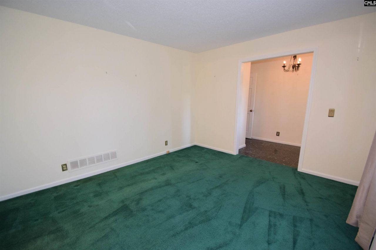 124 Boulters Lock Road  Photo 9