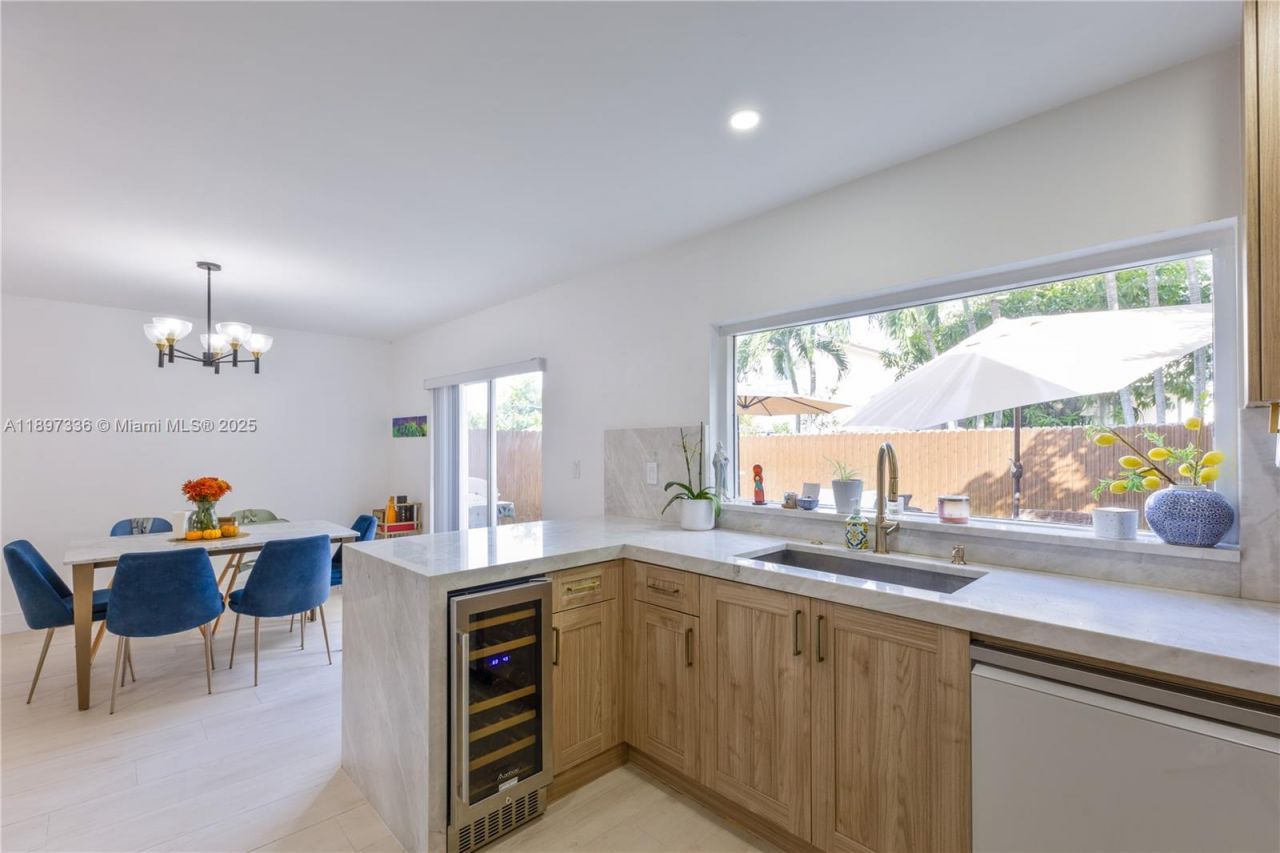 13809 SW 161st Ter, Miami, FL 33177 Photo