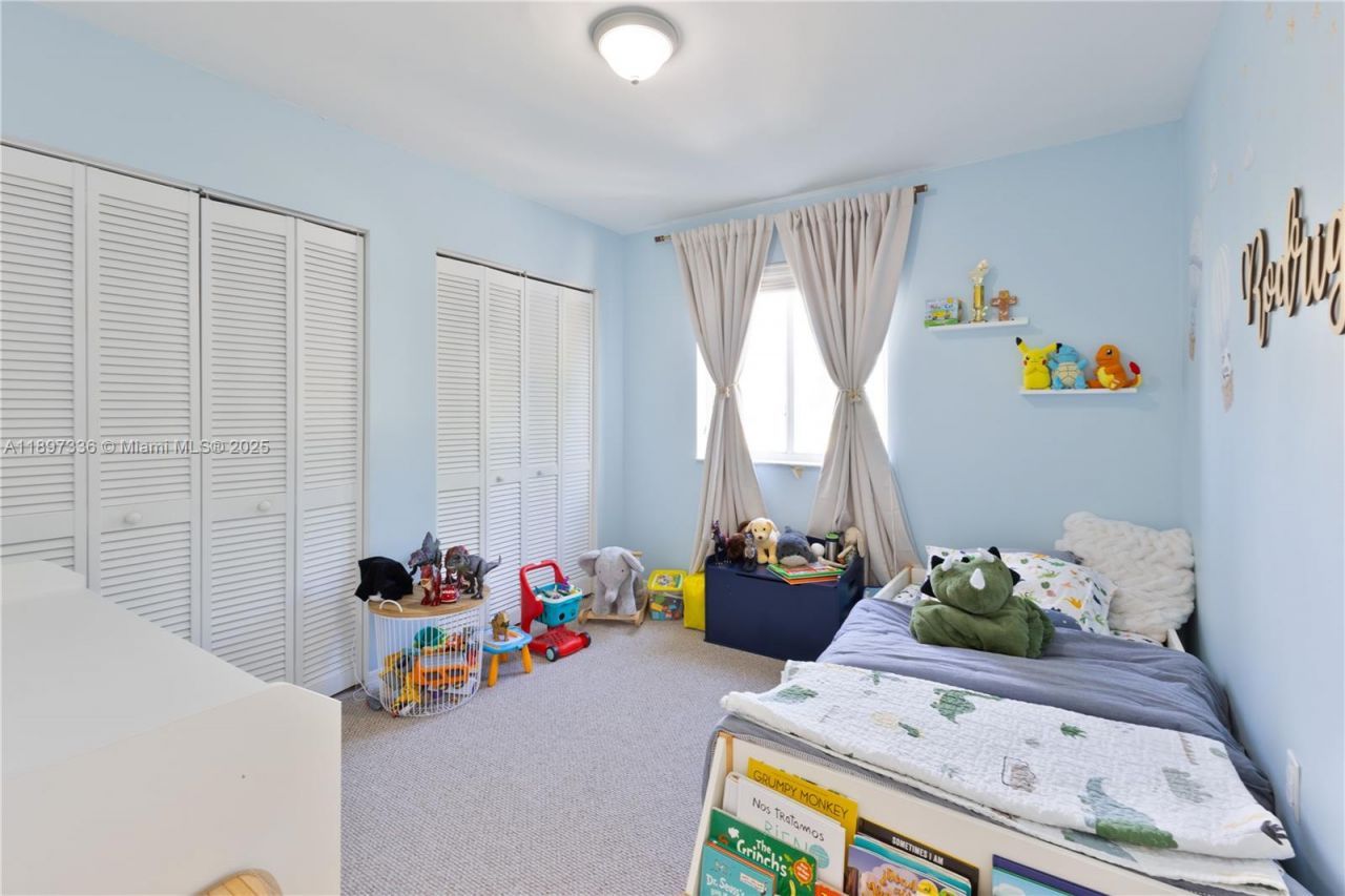 13809 SW 161st Ter, Miami, FL 33177 Photo