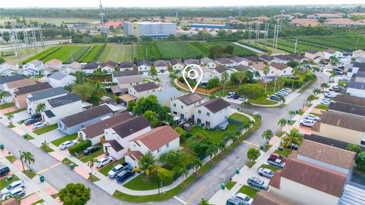 13809 SW 161st Ter, Miami, FL 33177 Photo