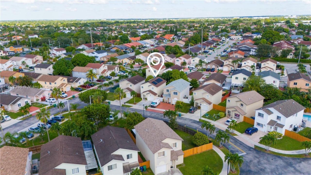 13809 SW 161st Ter, Miami, FL 33177 Photo