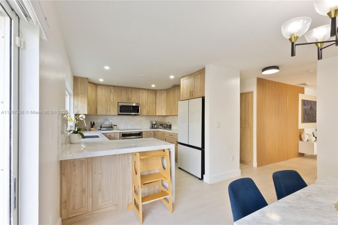 13809 SW 161st Ter, Miami, FL 33177 Photo