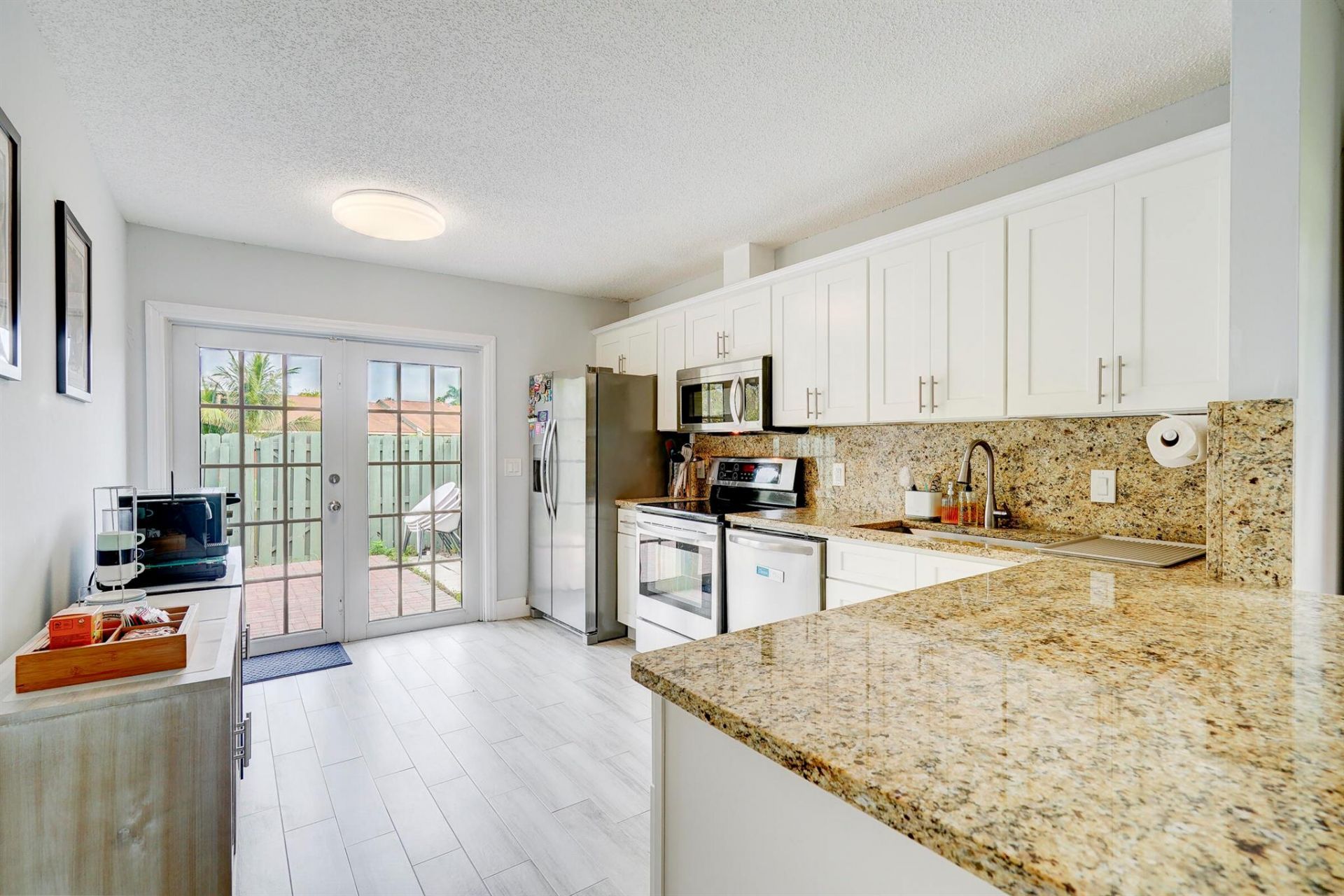 4851 Orleans Court, Unit D, West Palm Beach, FL 33415 Photo