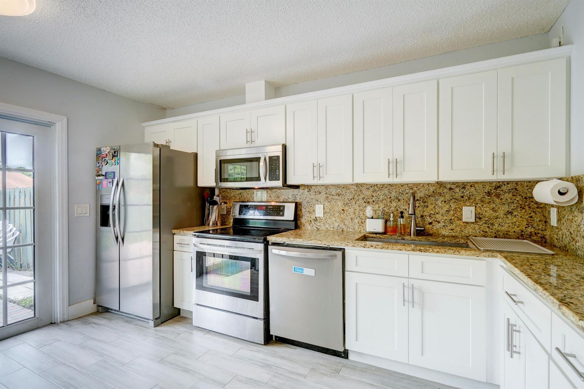 4851 Orleans Court, Unit D, West Palm Beach, FL 33415 Photo