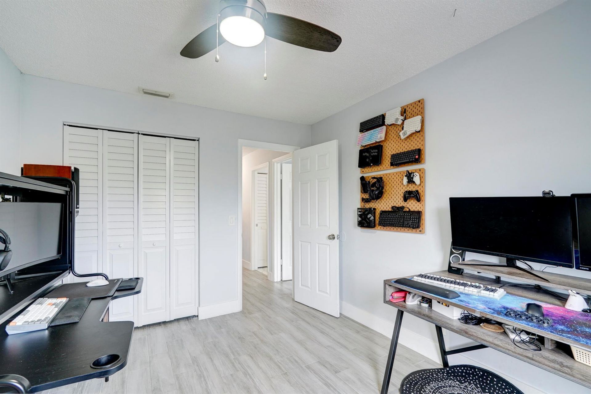 4851 Orleans Court, Unit D, West Palm Beach, FL 33415 Photo