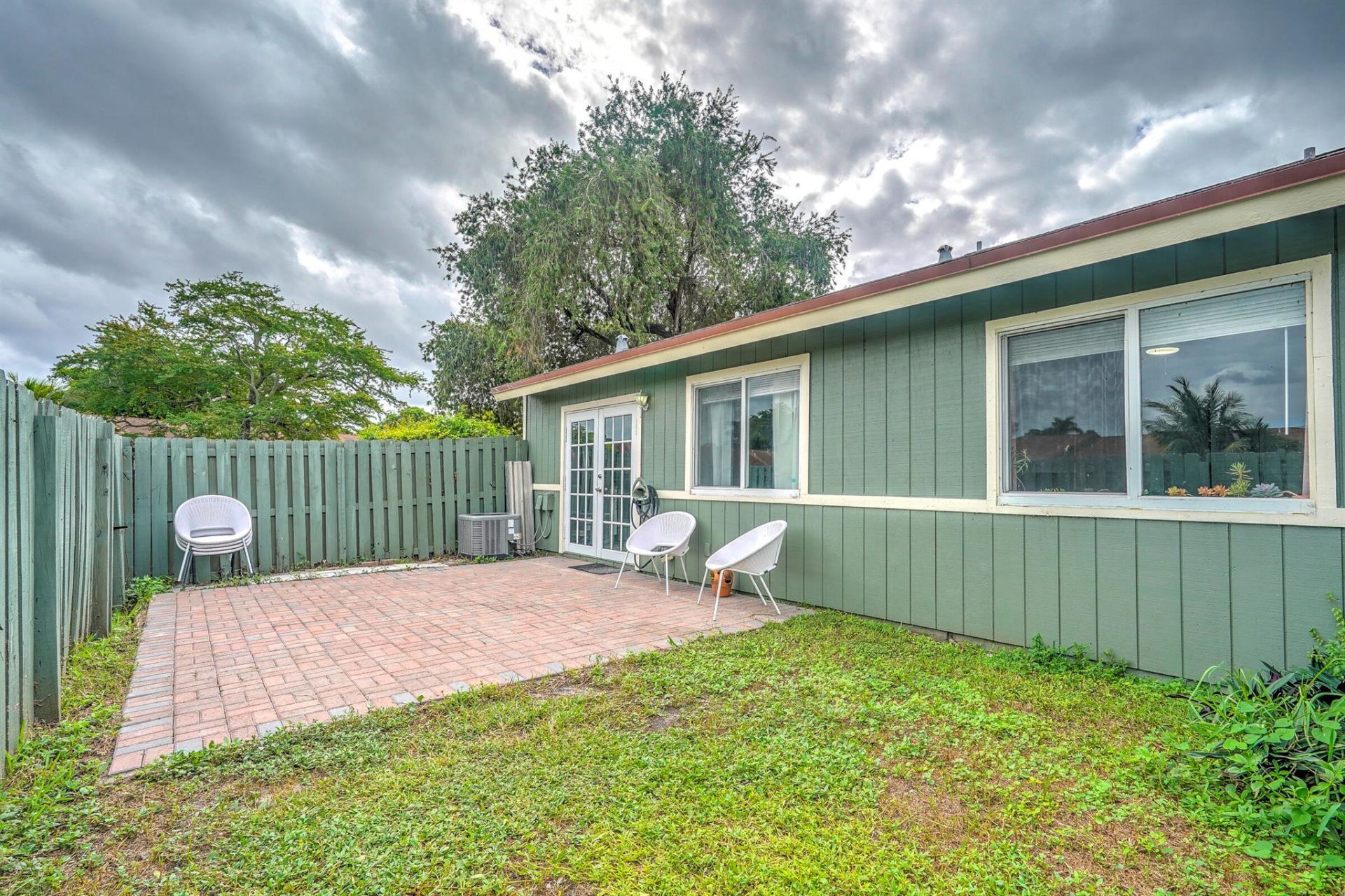 4851 Orleans Court, Unit D, West Palm Beach, FL 33415 Photo