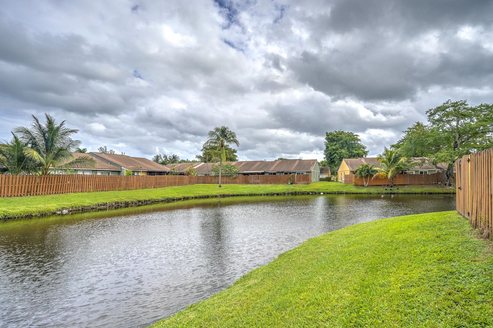 4851 Orleans Court, Unit D, West Palm Beach, FL 33415 Photo