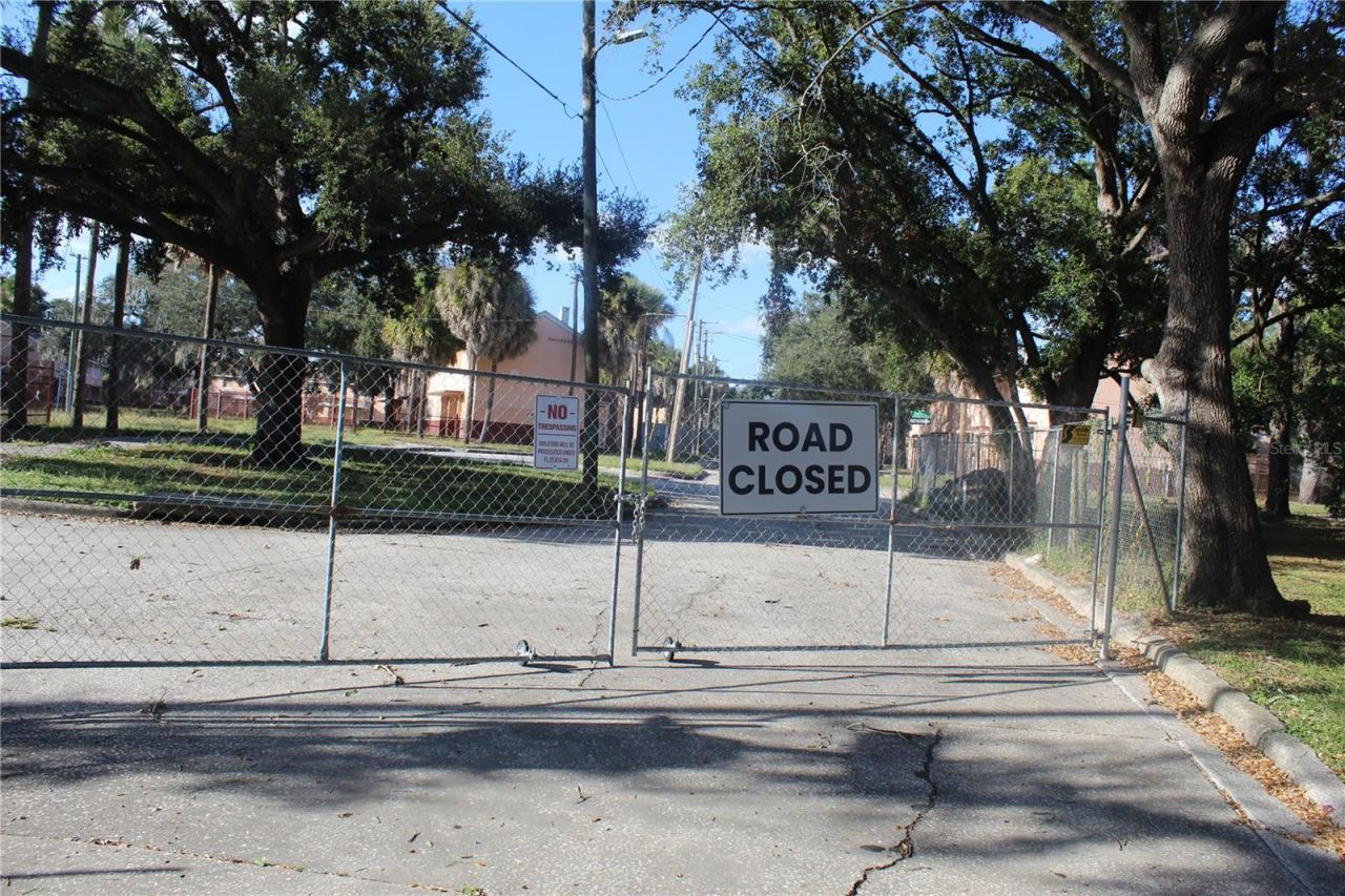 414 E Emily Street, Tampa, FL 33603 Photo