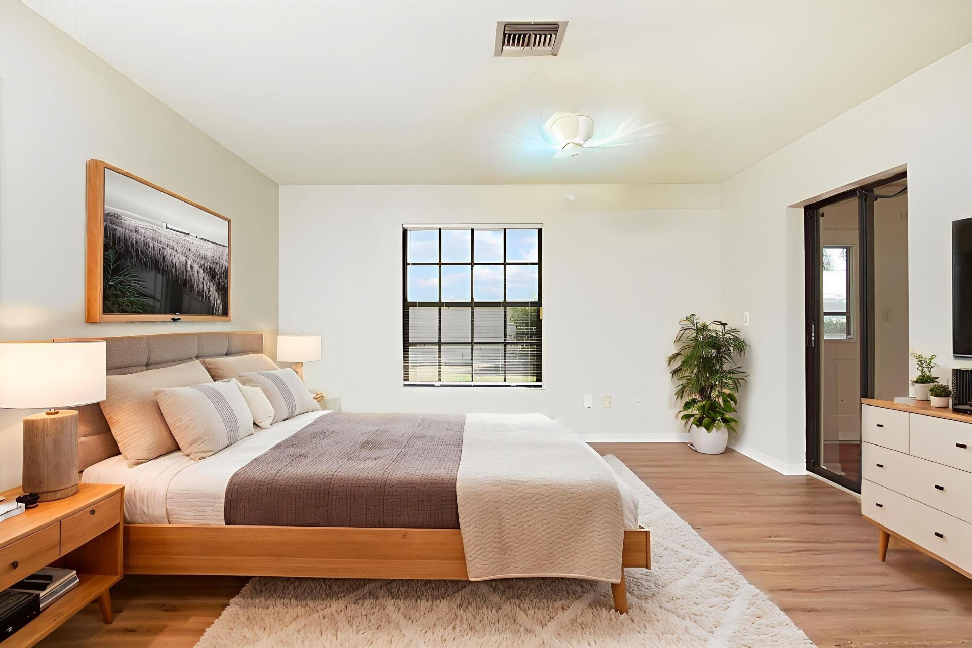 560 W Forest Trail, Vero Beach, FL 32962 Photo