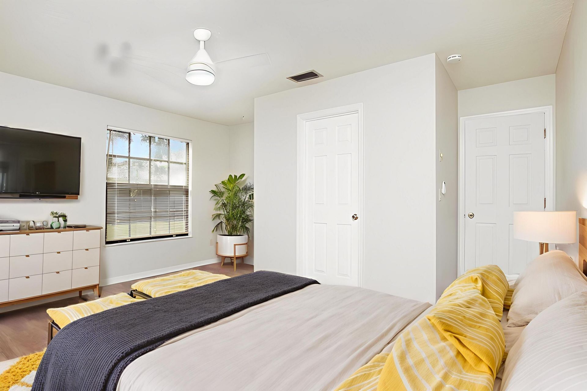 560 W Forest Trail, Vero Beach, FL 32962 Photo