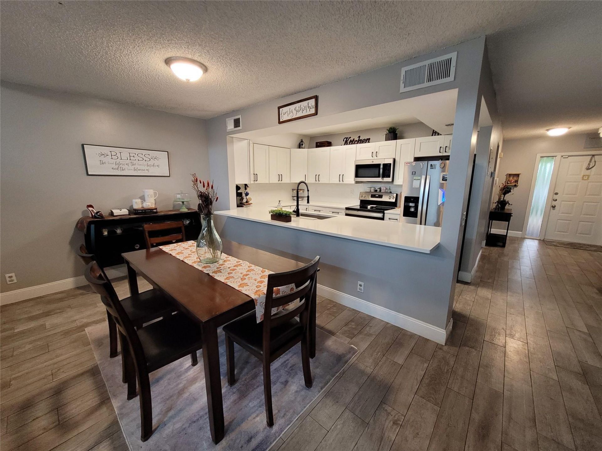 1146 N University Drive, Plantation, FL 33322 Photo