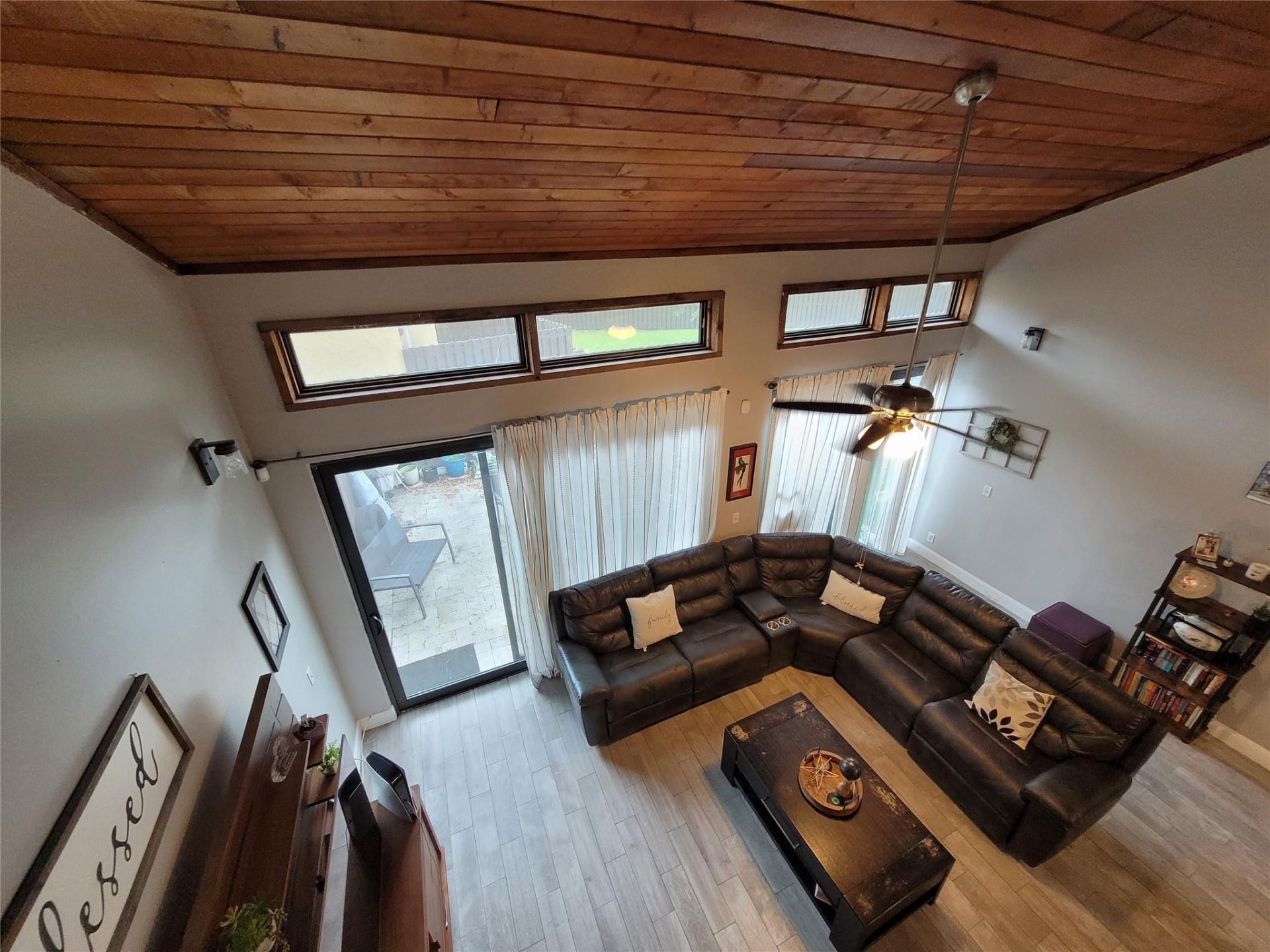 1146 N University Drive, Plantation, FL 33322 Photo