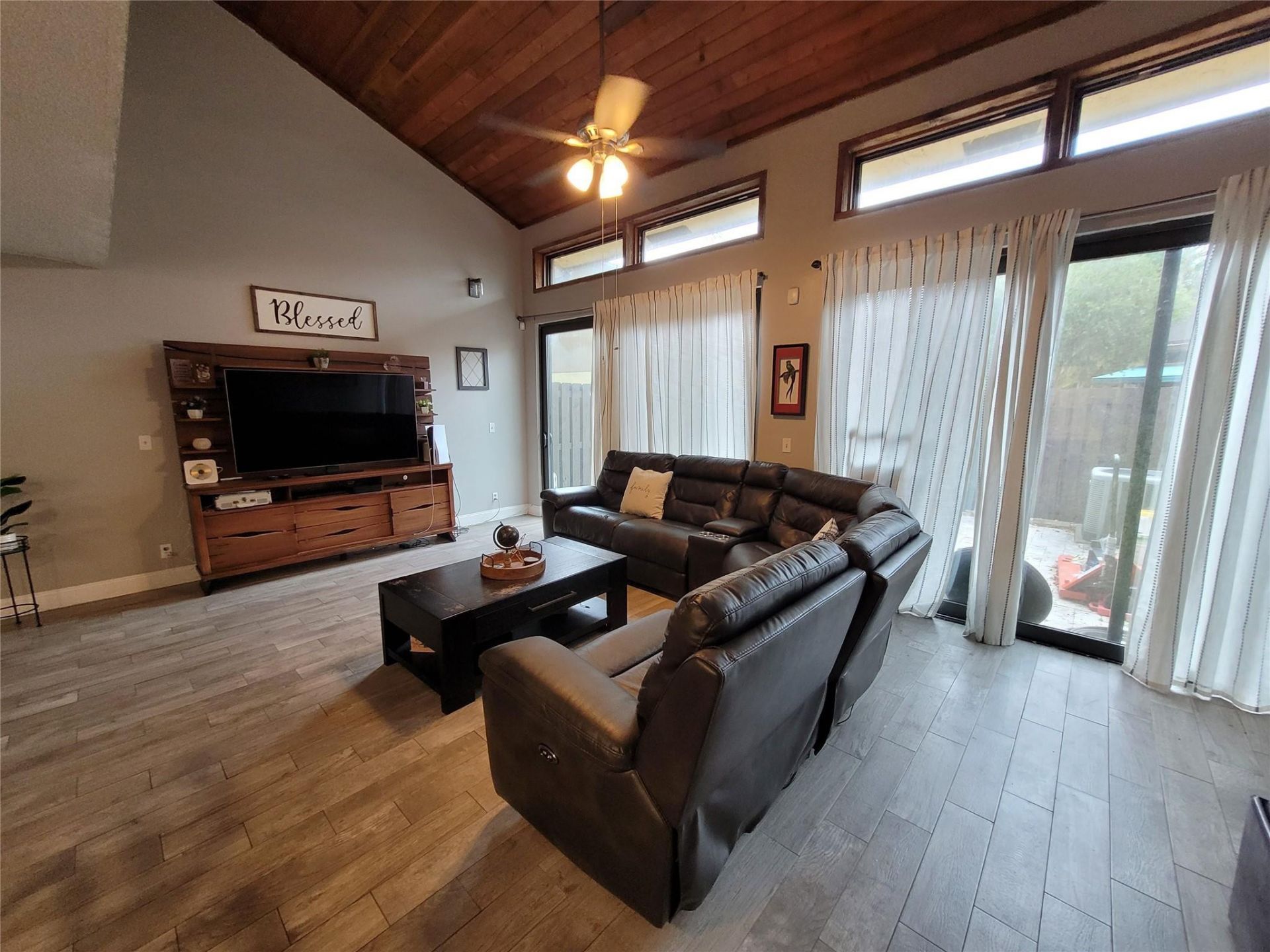 1146 N University Drive, Plantation, FL 33322 Photo