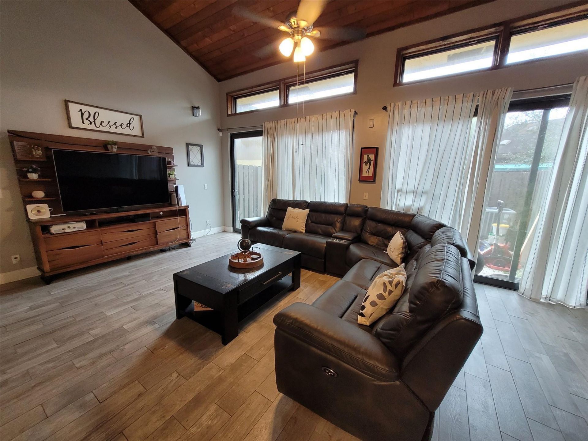 1146 N University Drive, Plantation, FL 33322 Photo