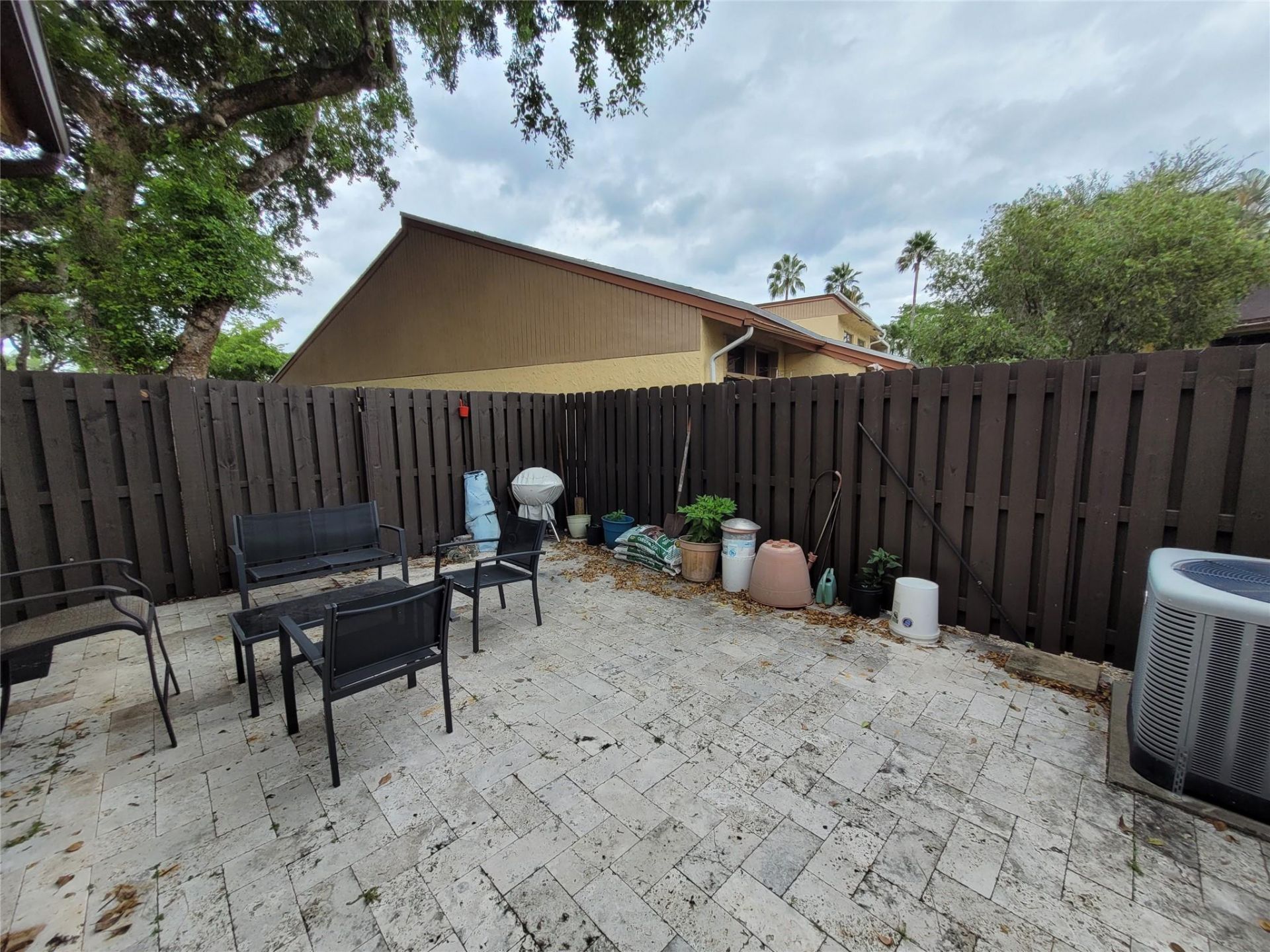 1146 N University Drive, Plantation, FL 33322 Photo