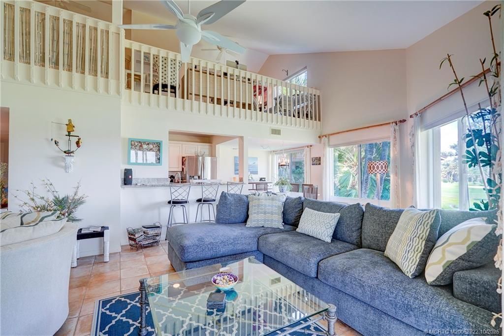 233 NE Edgewater Drive, Unit 201, Stuart, FL 34996 Photo