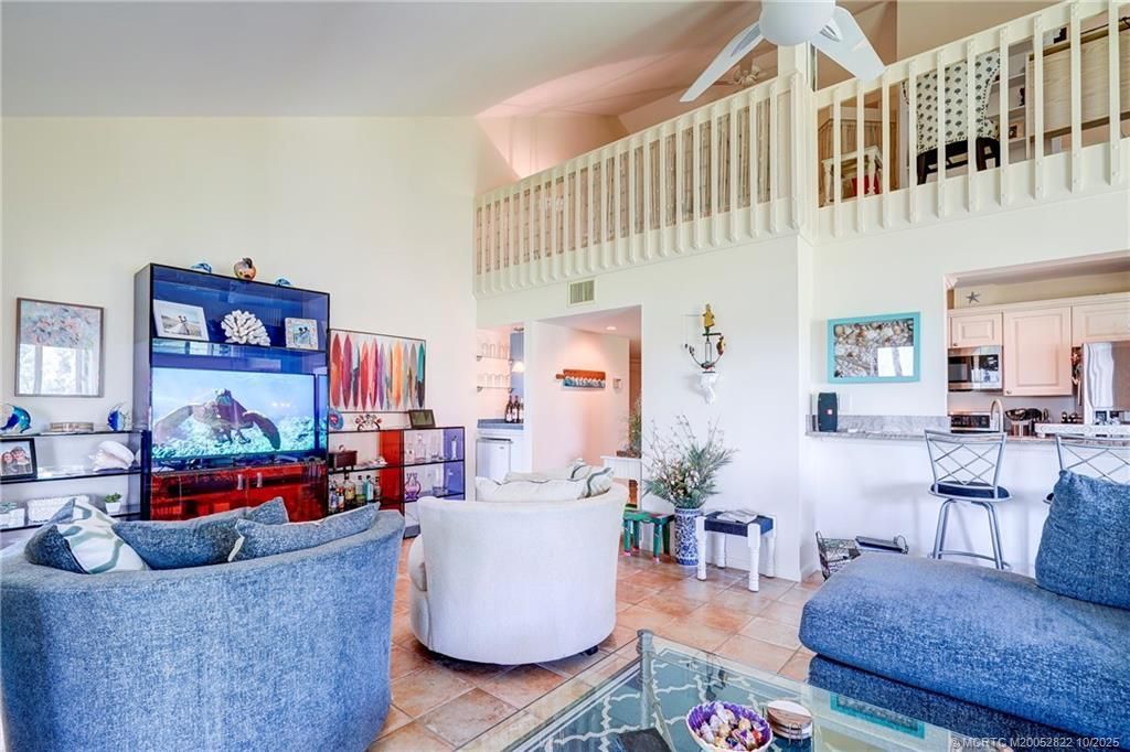 233 NE Edgewater Drive, Unit 201, Stuart, FL 34996 Photo