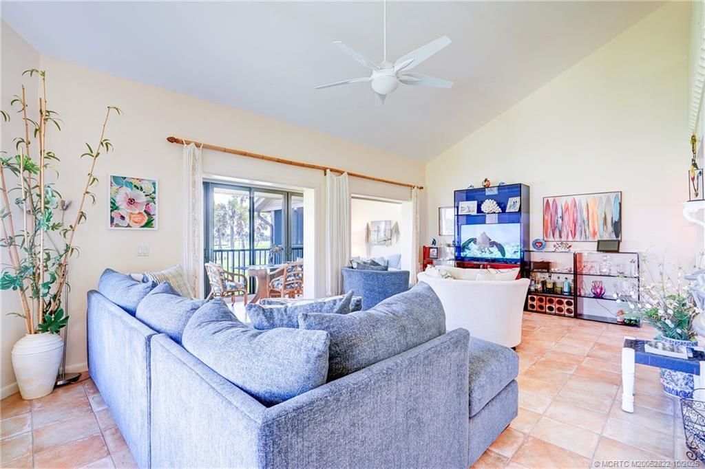 233 NE Edgewater Drive, Unit 201, Stuart, FL 34996 Photo