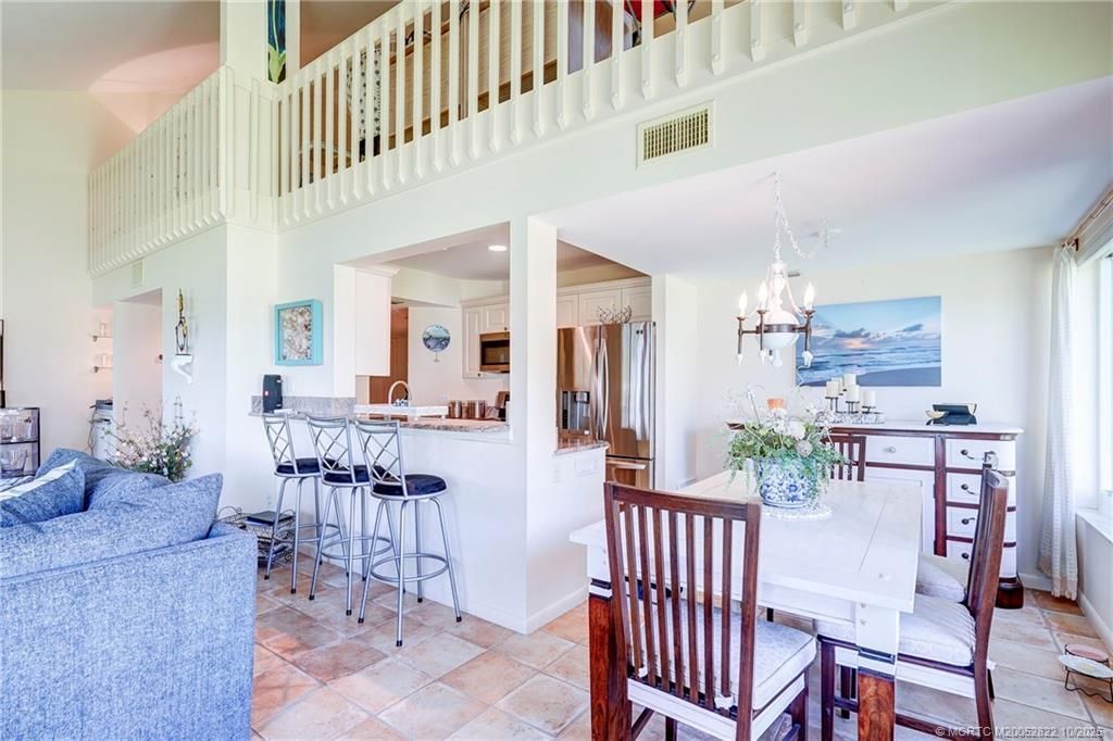 233 NE Edgewater Drive, Unit 201, Stuart, FL 34996 Photo