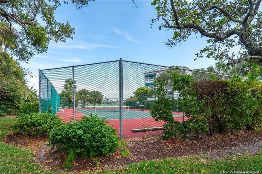 233 NE Edgewater Drive, Unit 201, Stuart, FL 34996 Photo