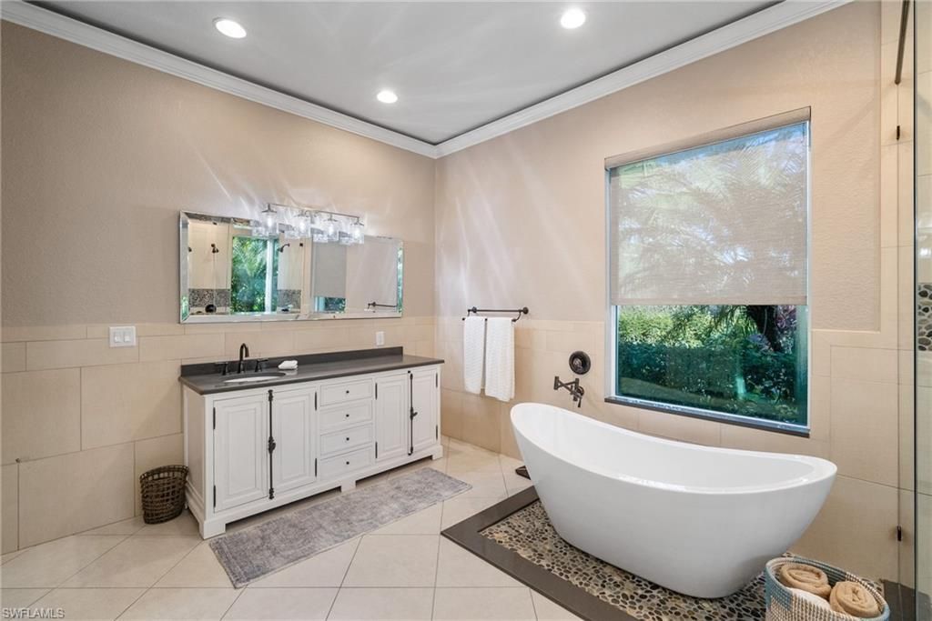 1805 Heritage Trl, Naples, FL 34112 Photo