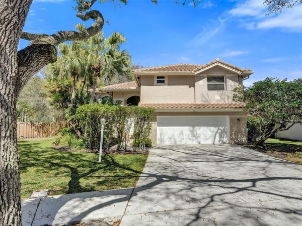 11149 Helena Dr, Cooper City, FL 33026