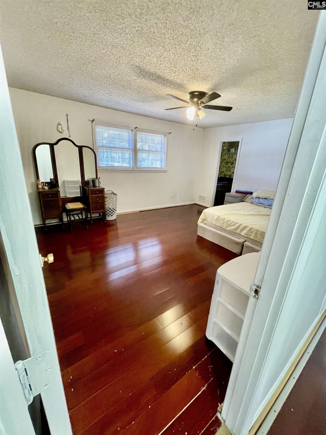 115 Woodwinds West Drive Photo 14