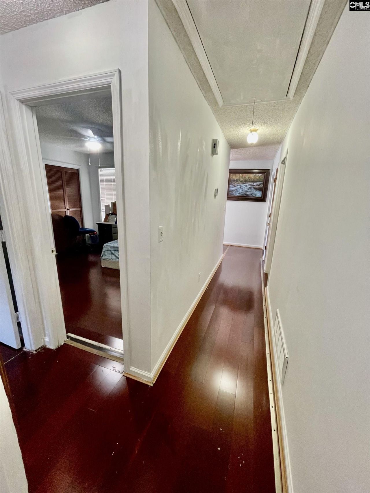 115 Woodwinds West Drive Photo 21