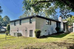 115 Woodwinds West Drive photo 4