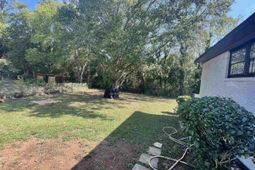 115 Woodwinds West Drive photo 4