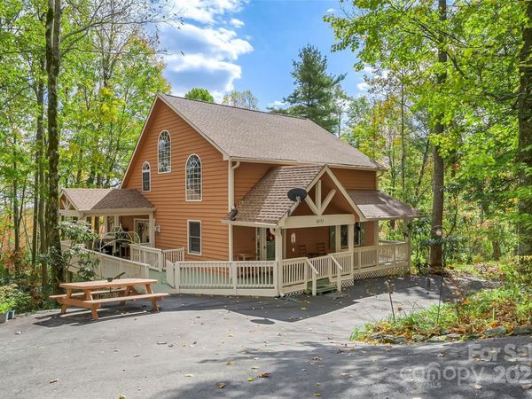 6151 Hemlock Lane, Newland, NC 28657