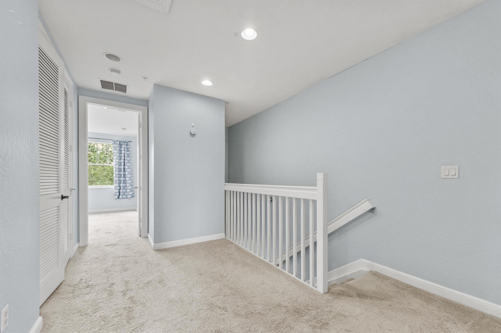 500 Pacific Grove Drive, Unit 6, West Palm Beach, FL 33401 Photo