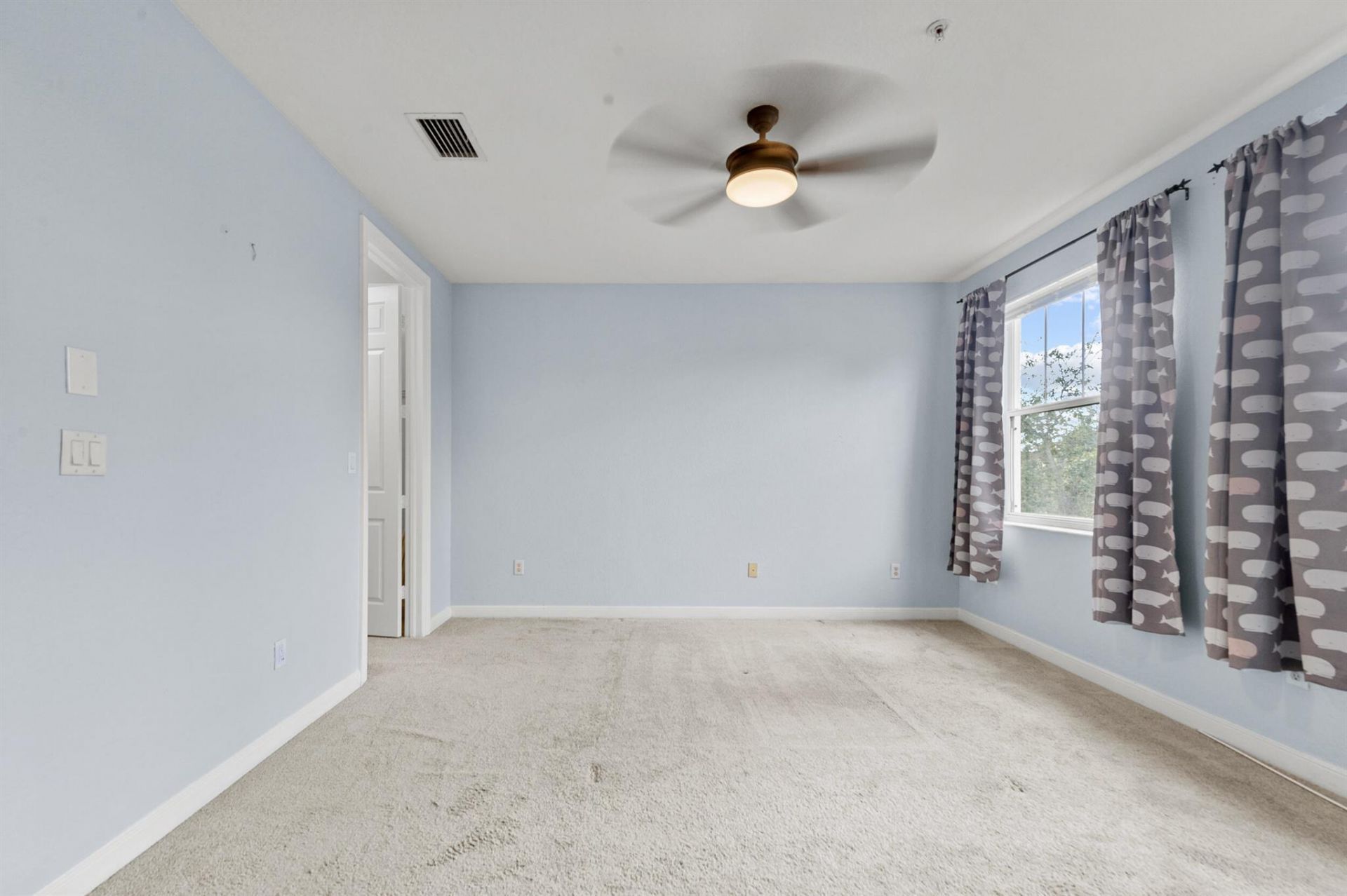 500 Pacific Grove Drive, Unit 6, West Palm Beach, FL 33401 Photo