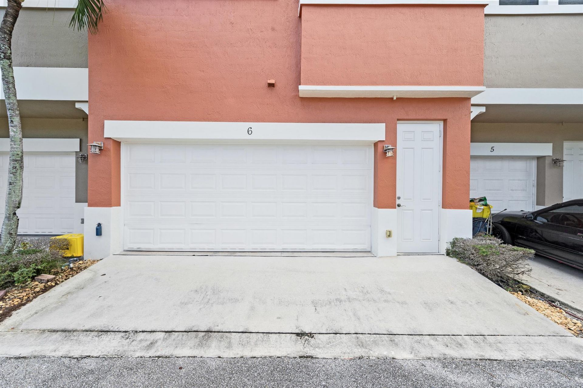 500 Pacific Grove Drive, Unit 6, West Palm Beach, FL 33401 Photo